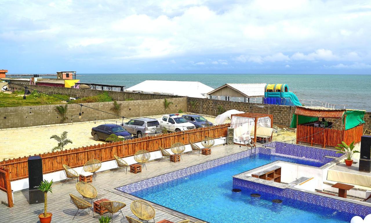 Vogue Beach Resort Lagos Exteriör bild