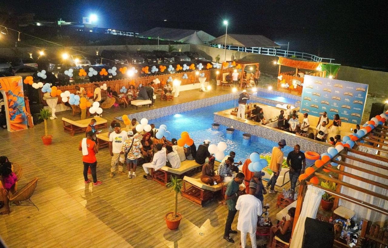Vogue Beach Resort Lagos Exteriör bild